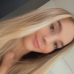 sophie profile picture