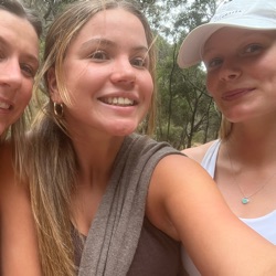 Mila profile picture