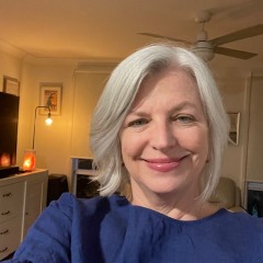 Elizabeth profile picture