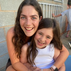 Emilie profile picture