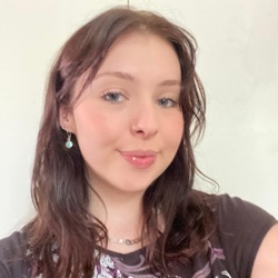 Alexandra profile picture