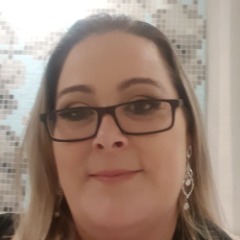 Renee profile picture