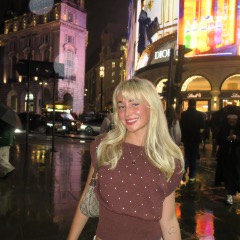 courtney profile picture