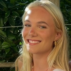 Lilly profile picture