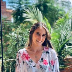 Laura profile picture