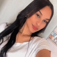Izabella profile picture