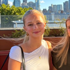 Scarlet profile picture