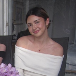 Alice profile picture