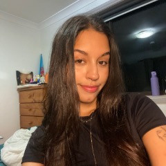 Lucía profile picture