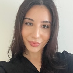 Helia profile picture