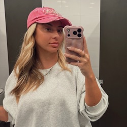 Stephanie profile picture
