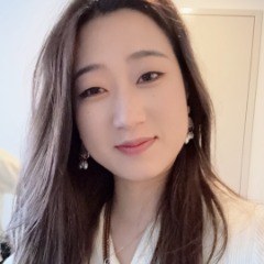 claire profile picture