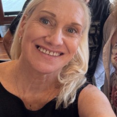 Victoria profile picture