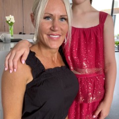 Renee profile picture