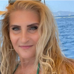 Rosaria profile picture