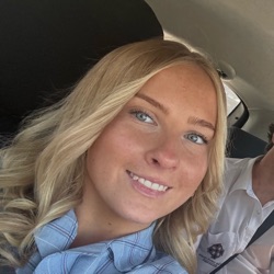 chloe profile picture