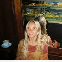 Serena profile picture