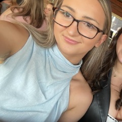 Tia profile picture