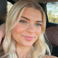 ella profile picture