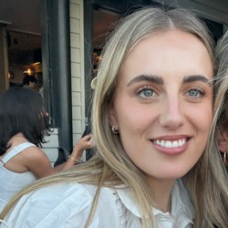 Bella profile picture