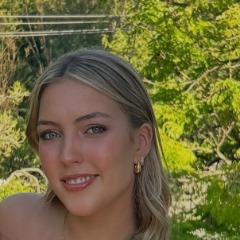 Lucia profile picture