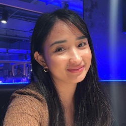Elle profile picture