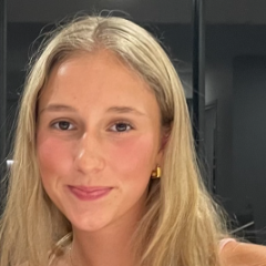 Sophie profile picture