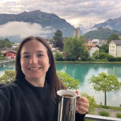 Emily profile picture