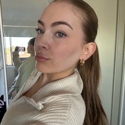 Stephanie profile picture