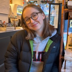 Emily profile picture