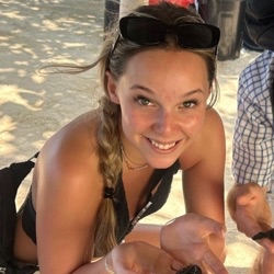 Mia profile picture