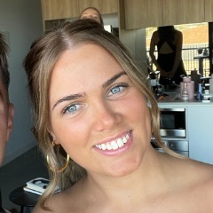 Elizabeth profile picture