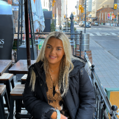 babysitter perth Nicole
