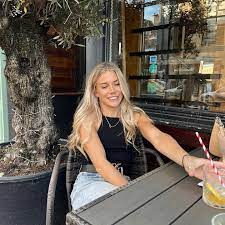 Alice profile picture