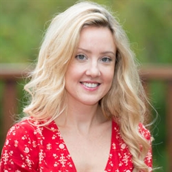 Angela profile picture