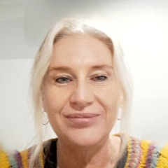 Deborah profile picture