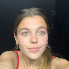 Fleur profile picture