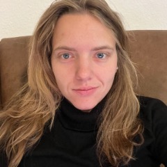 Corinna profile picture