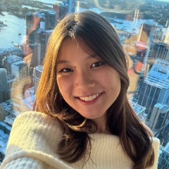 Laura profile picture