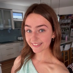 Lexi profile picture