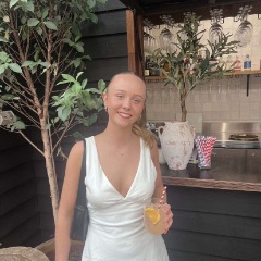 Ella profile picture