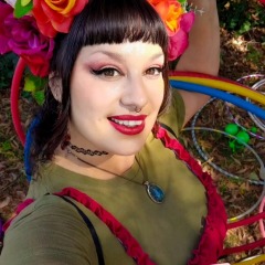 Elle profile picture