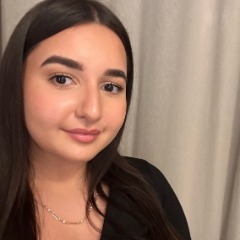 Leona profile picture