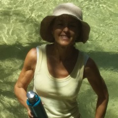 Robyn profile picture