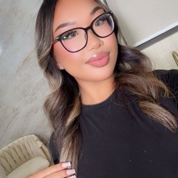 Christina profile picture