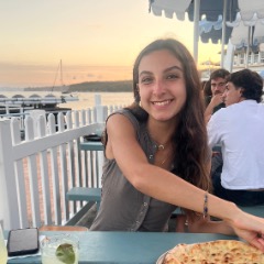 Lola profile picture