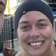 Emily profile picture