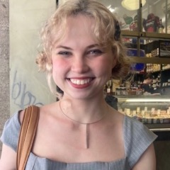 Clara profile picture