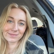 Crystelle profile picture