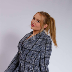 Ellie profile picture